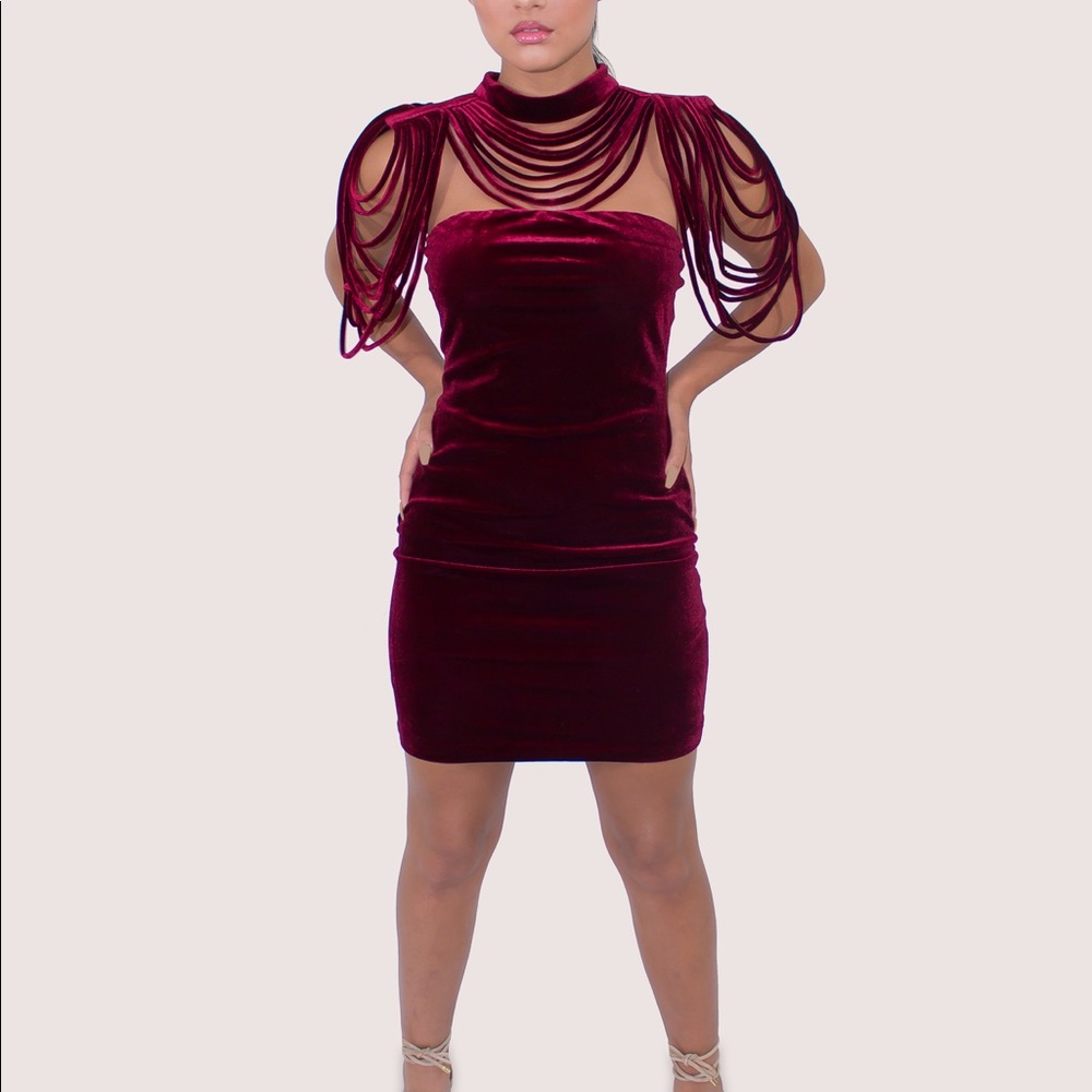 Stretch velvet strapless dress